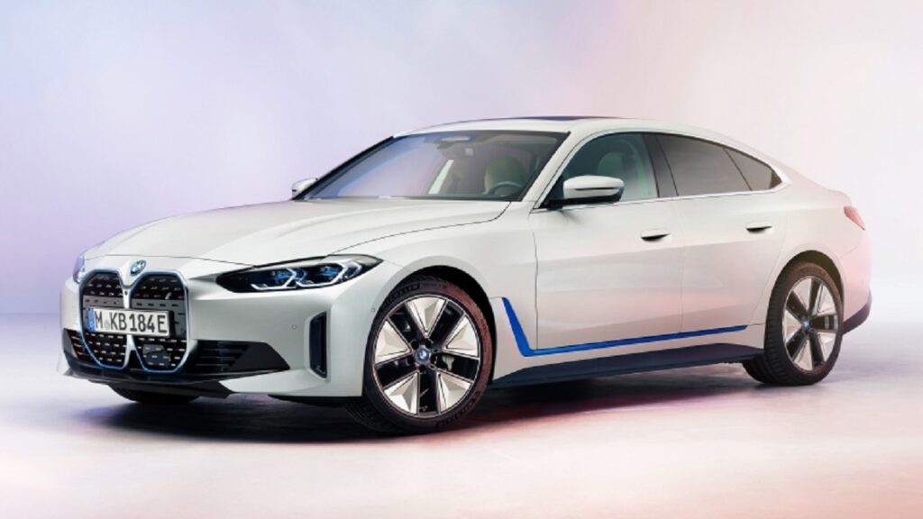 bmw i4 electric sedan 3 powertorquenews